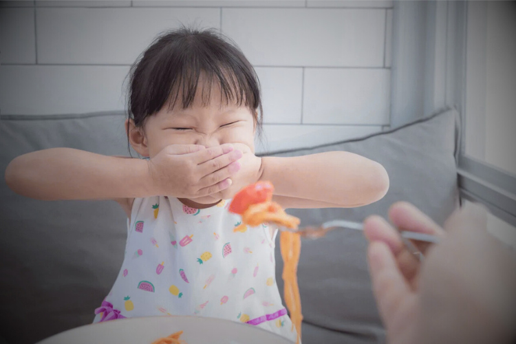 menaikkan berat badan anak dengan feeding rules