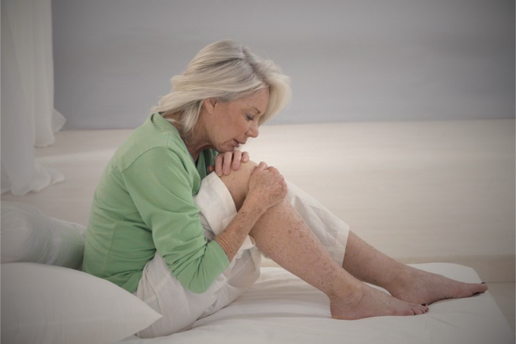 wanita rentan alami nyeri sendi lutut